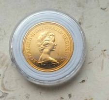 sterlina oro Elisabetta II 