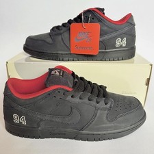 Nike SB Dunk Low OG QS Supreme