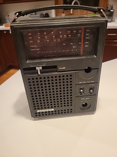Radio portatile vintage lloyds - portatile,