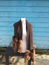VINTAGE BROWN WOOL STOLE WITH