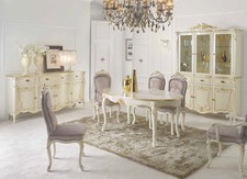 SALA DA PRANZO IN LEGNO AVORIO E ORO CREDENZA MADIA TAVOLO OVALE E CRISTALLIERA