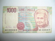 BANCONOTA 1000 LIRE MONTESSORI AA 260639 R REPUBBLICA ITALIANA 1990 DOPPIA AA