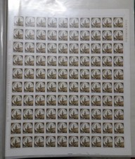 1980 ITALIA FRANCOBOLLI CASTELLI IL 10 LIRE CON DENTELLATURA A BLOCCO IN FOGLIO