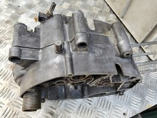 Suzuki RV 90 Ricambi accoppiamento carter motore