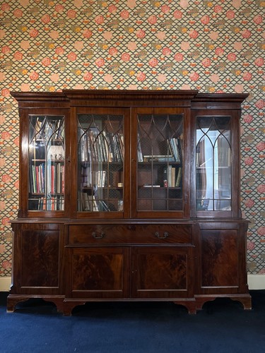 Grande antica biblioteca - grande, e