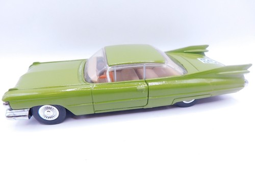 Dinky toys cadillac coupe - dinky,