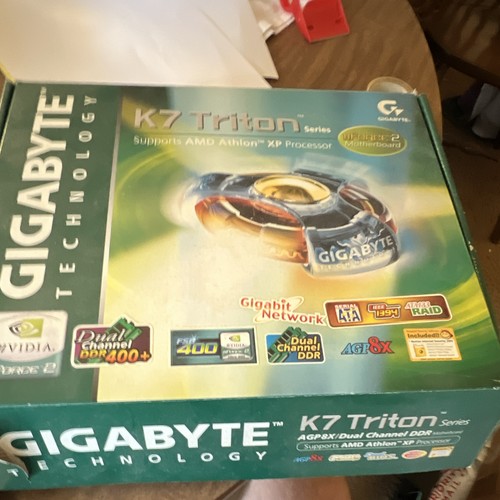 Gigabyte triton series atx - k7,
