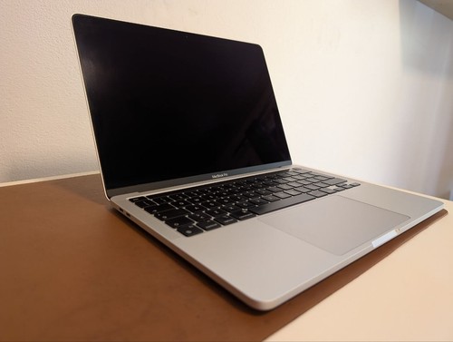 Apple macbook pro 2022 - pro,