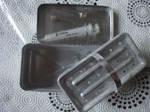 Bollitore per siringhe con - ,