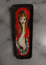 PLACCA CERAMICA EFFETTO LAVA E SMALTO FIGURA DONNA STILIZZATA TITANO SAN MARINO