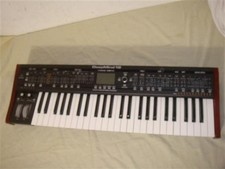 BEHRINGER DEEPMIND12 VERO