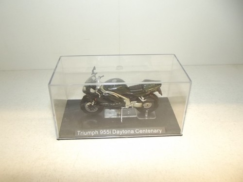 Triumph 955i daytona - triumph,