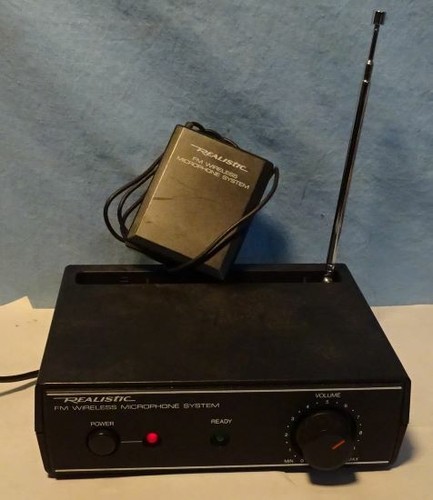 Vintage radio shack - *,