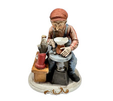 Statuetta Artigianale Vasaio in Ceramica Stile Capodimonte - Pezzo Unico