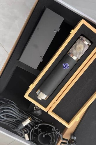Microfono elettronico - , a
