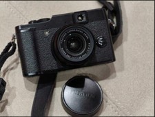 Fujifilm X10 fotocamera digitale 12 megapixel con zoom ottico 12 megapixel nero 95% nuovo