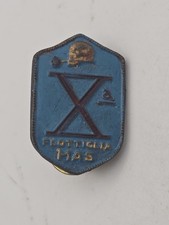 DISTINTIVO A SPILLA X^