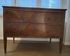 Cassettone Luigi XVI primi