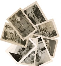 Gruppo di soldati italiani della guardia di frontiera. 2 ww.  8 fotografie d'epoca di belle arti.