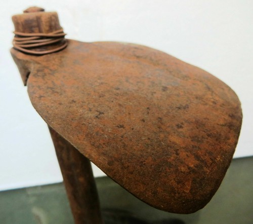 Antico attrezzo contadino