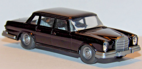 Wiking mercedes 600 - wiking,
