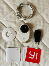 YI Home Camera 720p , Telecamera Wi-Fi Interno, ottime condizioni.