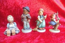 4 Belle, Vecchie Figure Di