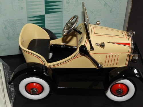 Hallmark kiddie car classics - hallmark,