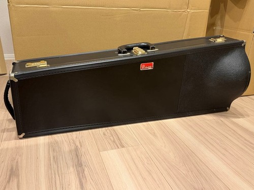 Custodia rigida trombone - , king