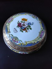 Scatola rotonda portagioie vintage in porcellana di Limoges
