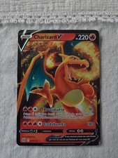 Carta Pokémon Charizard  V