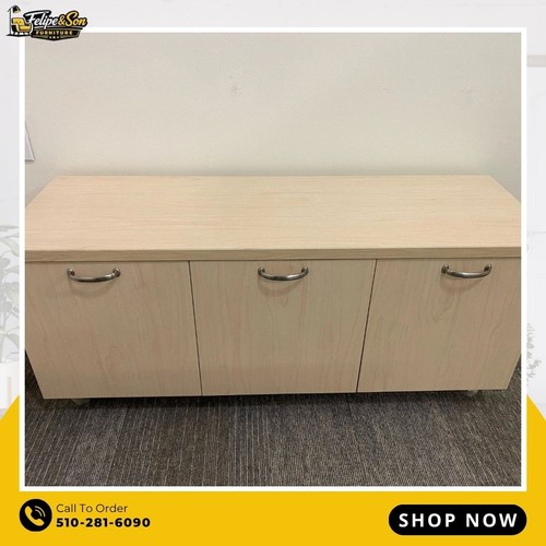 Preowned maple credenza - 48?,