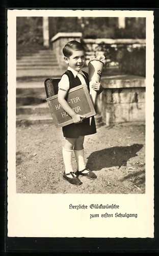 Cartolina bambino con lavagna