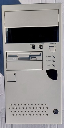 Case retro - pc, (circa