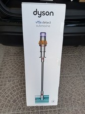 Aspirapolvere e lavapavimenti