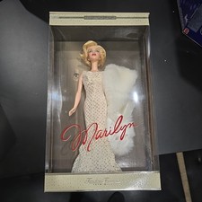 Marilyn Monroe Barbie bambola