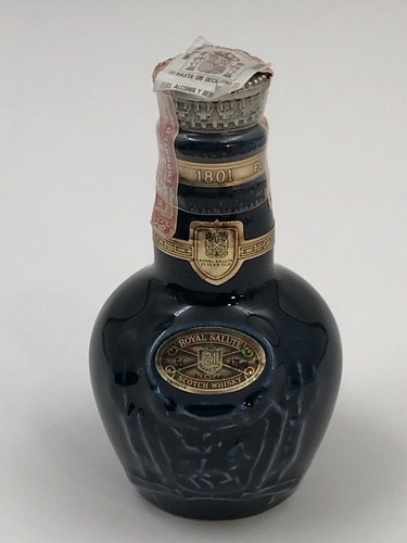 Chivas royal salute years - salute,