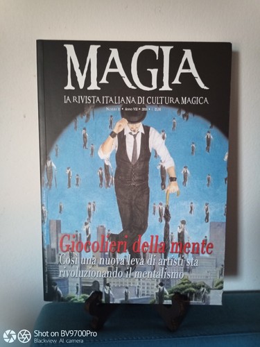 Magia libro rivista - , italiana