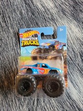 Hot Wheels Monster Truck Race