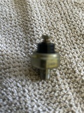 sensore pressione olio motore