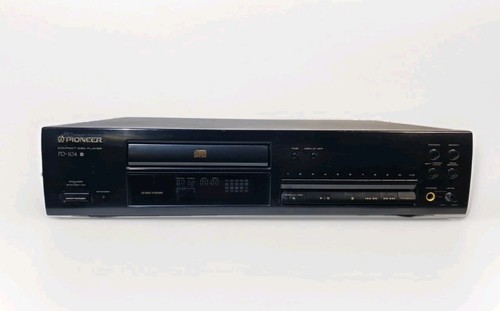 Pioneer comact disc player - disc,