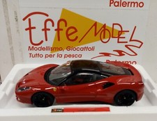 BURAGO 1/18 - FERRARI 488 GTB