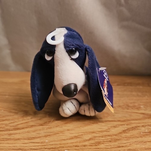 Hush puppies basset hound - hush,