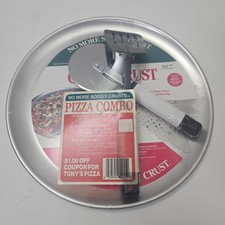 Kit per fare pizza con teglia