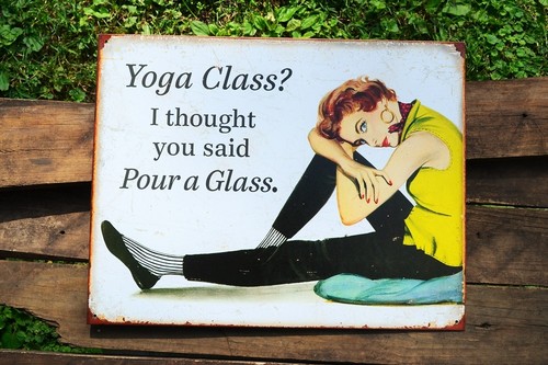 Lezione yoga insegna latta - yoga?,