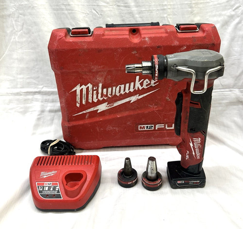 Milwaukee 2532 m12 - milwaukee, fuel