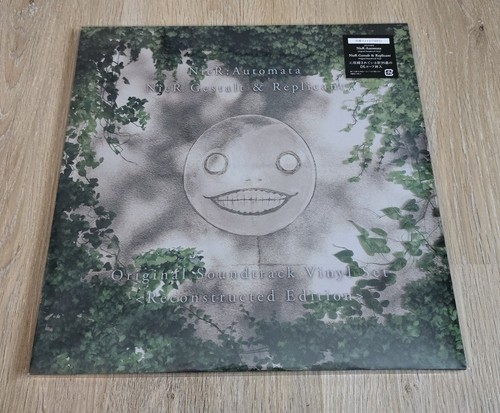Nier automata gestalt - /,