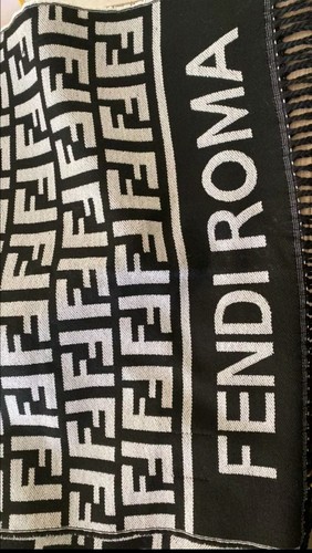 Sciarpa fendi roma - fendi,