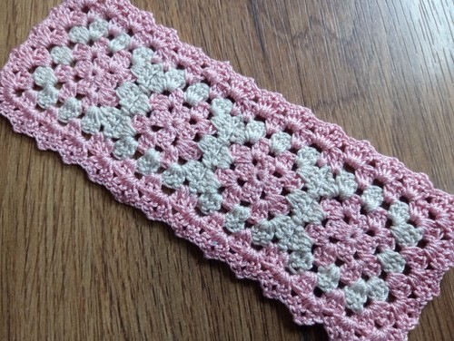 Pink white crochet - &,