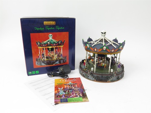 Lemax spooky town - lemax,